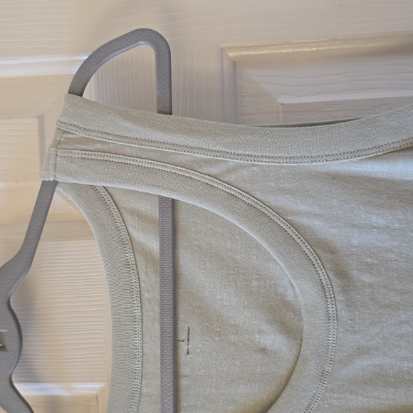 A.N.A BRAND LIGHT GREEN TANK TOPS SIZE LARGE - Picture 7 of 13